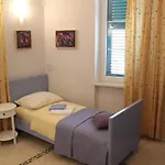 Adagio Theatre Apartment *