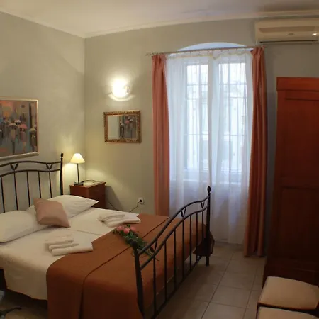 Adagio Theatre Apartment Split