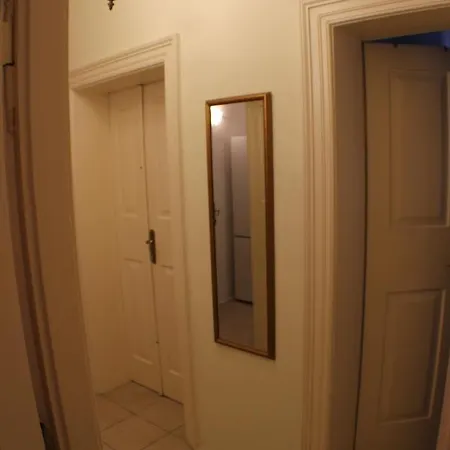 Apartment Adagio Theatre Split