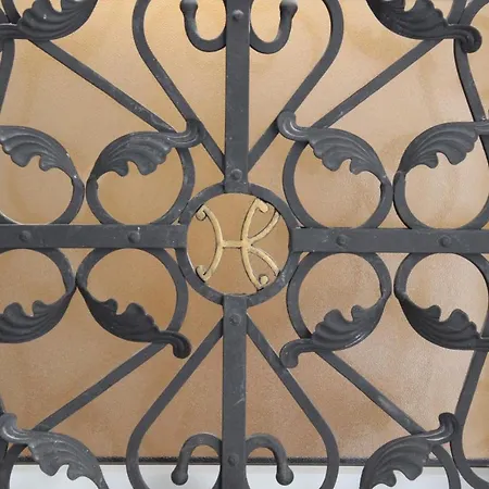 Adagio Theatre דירה