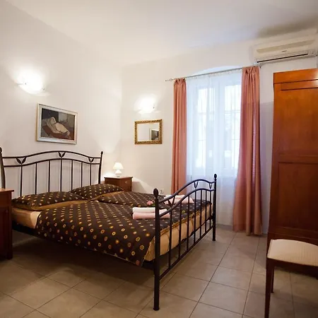 Adagio Theatre Apartment Split